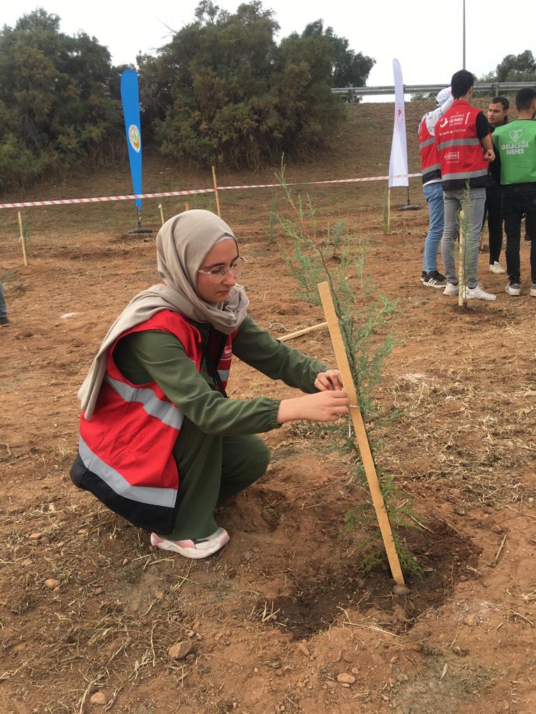 Milli Ağaçlandırma Günü Kapsamında 100 Yıl Cumhuriyet Ormanı nda Fidan